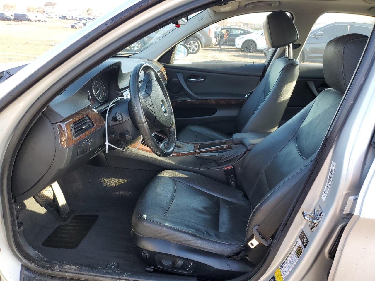 2007 BMW 328 I VIN: WBAVA37517NL10562 Lot: 84607384