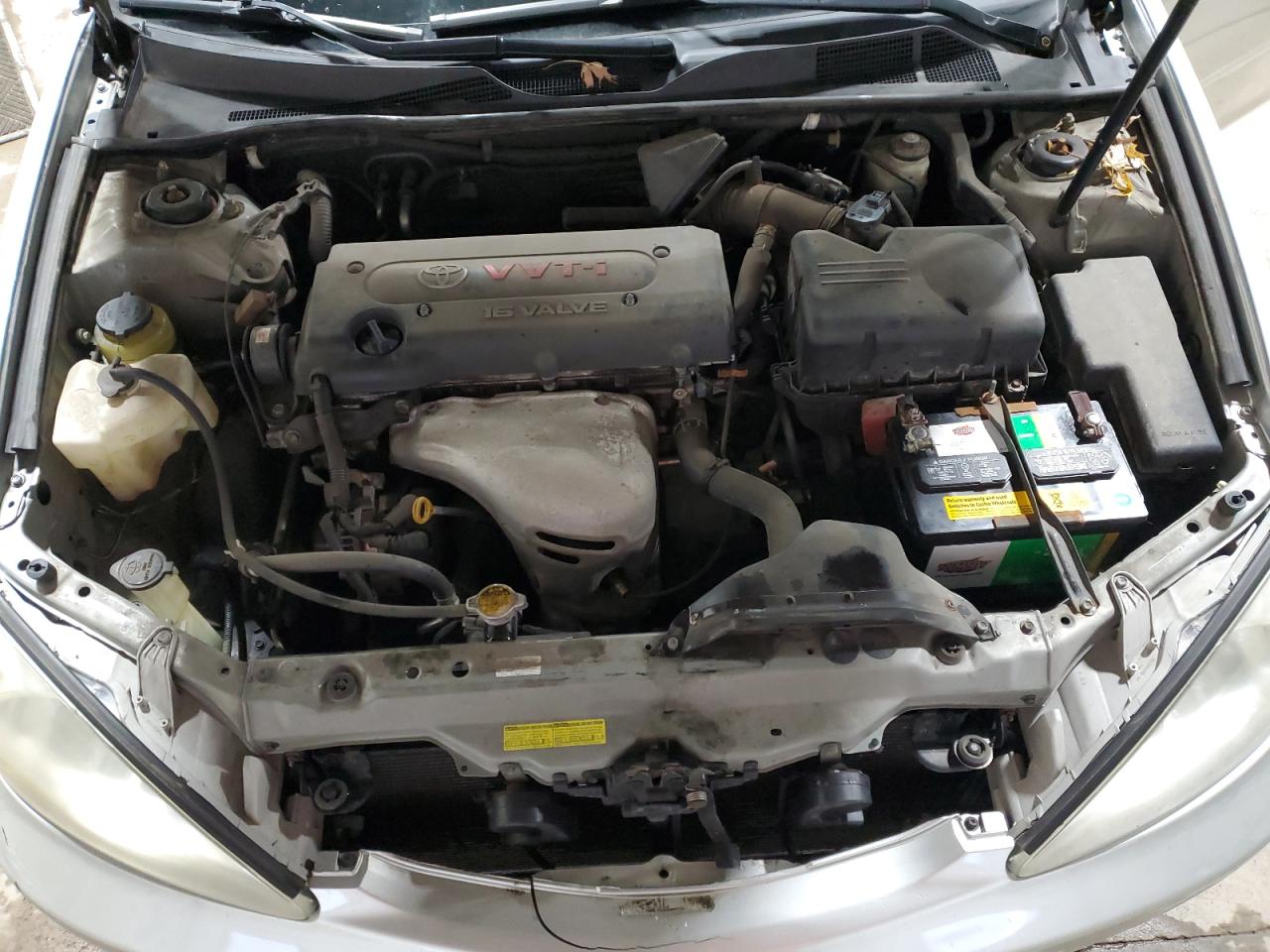 2004 Toyota Camry Le VIN: 4T1BE32K04U915712 Lot: 87228944