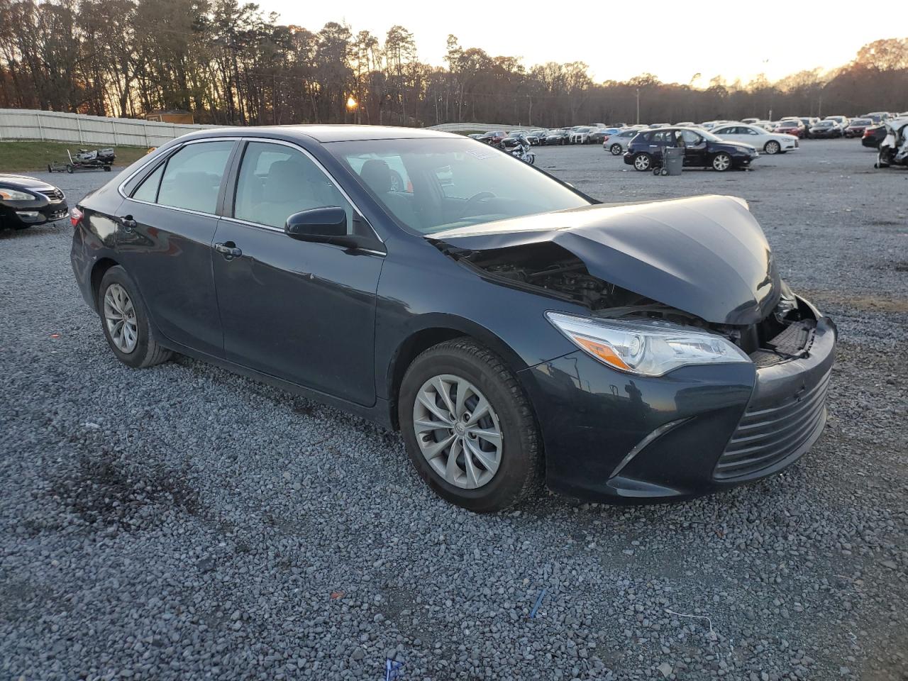 2016 Toyota Camry - Image 4