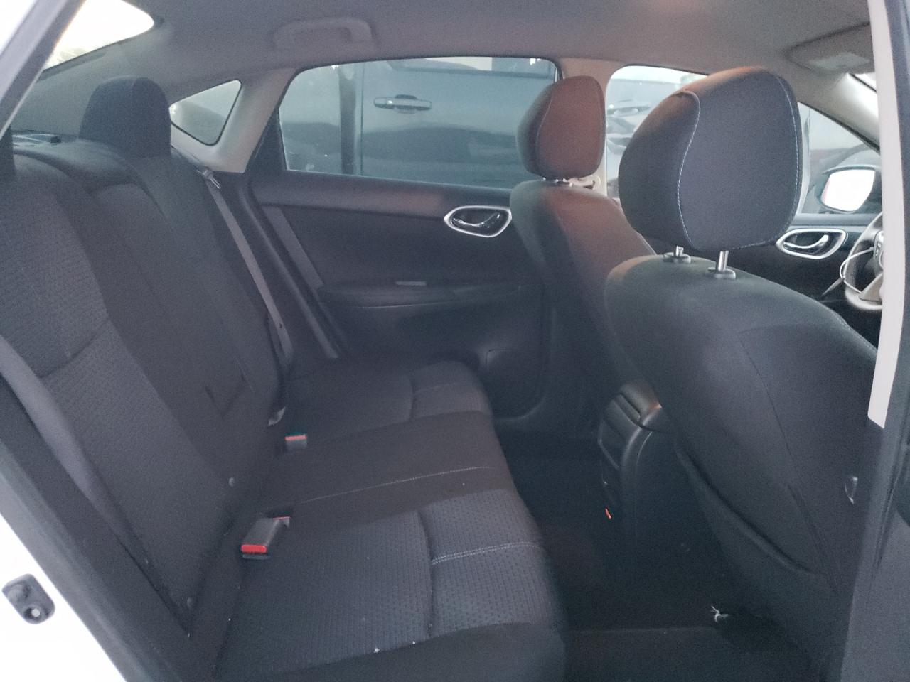 2019 Nissan Sentra - Image 10