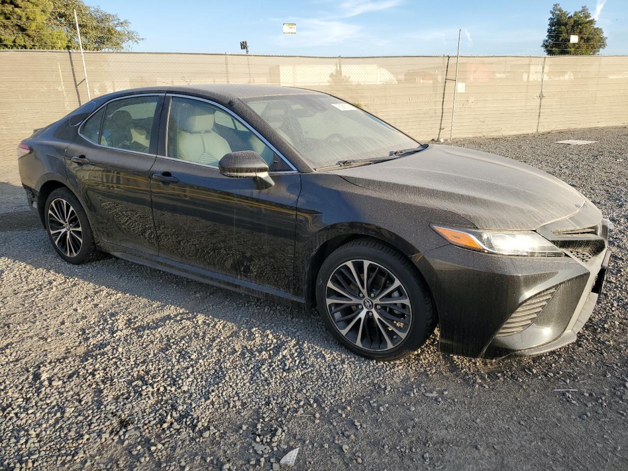 2019 Toyota Camry - Image 4