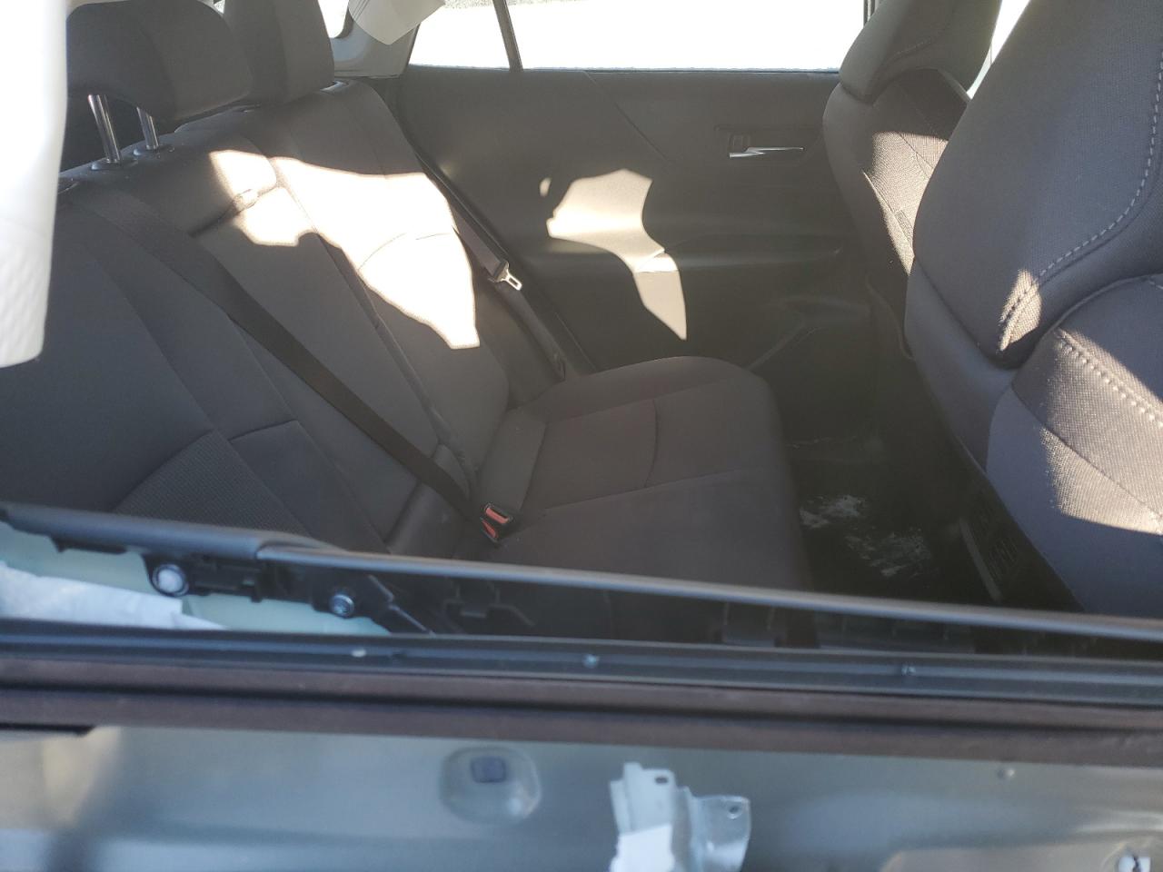 2021 Toyota Venza - Image 11