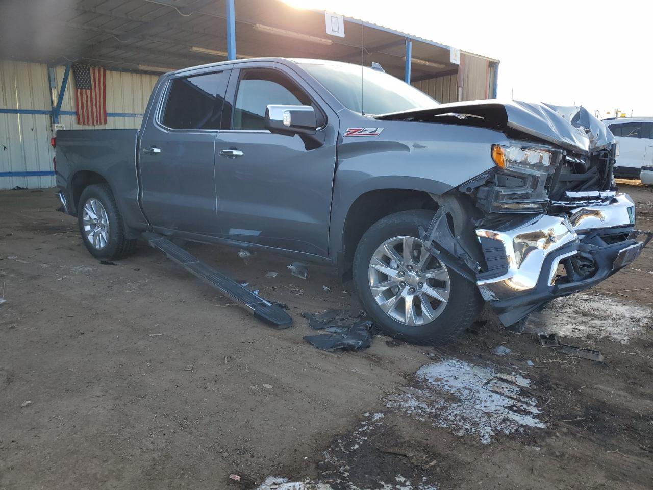 2021 Chevrolet Silverado - Image 4