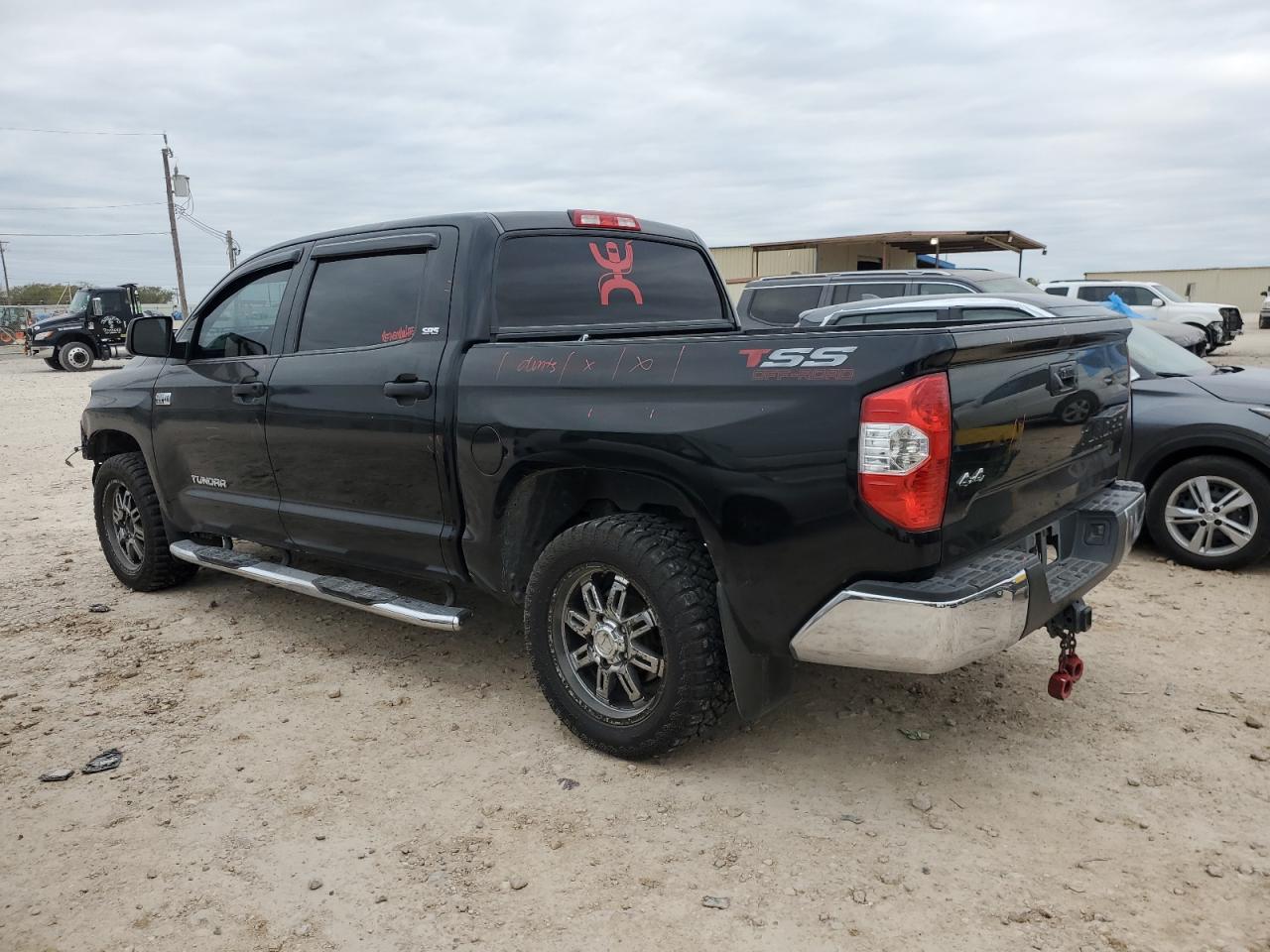 2015 Toyota Tundra - Image 2