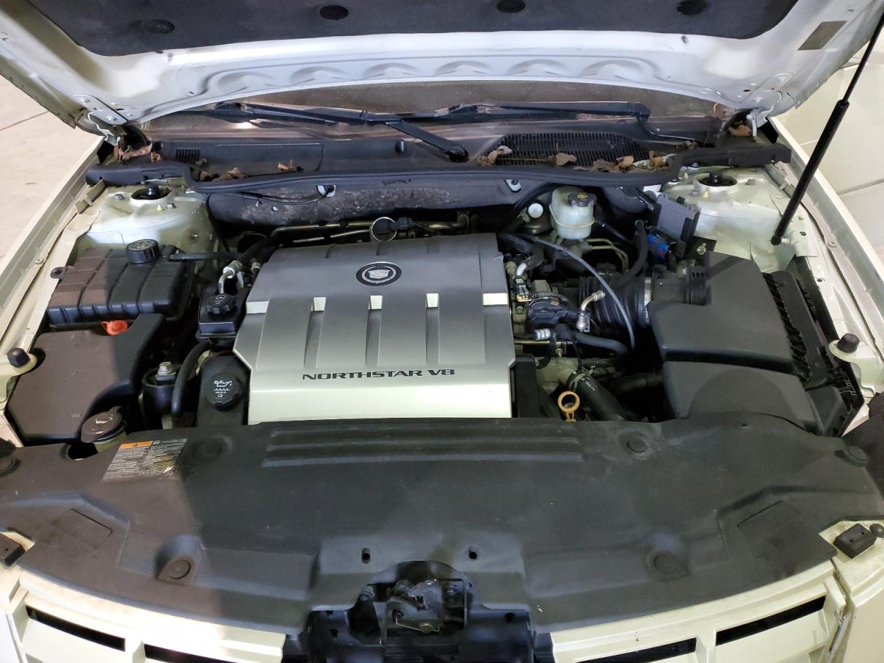 2011 Cadillac DTS - Image 11