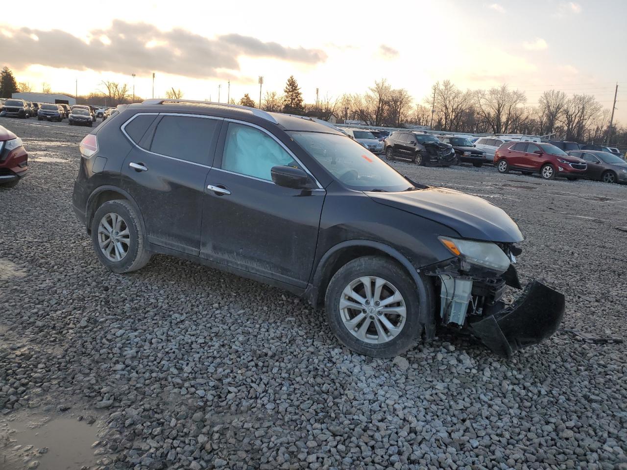 VIN KNMAT2MVXGP596989 2016 NISSAN ROGUE no.4