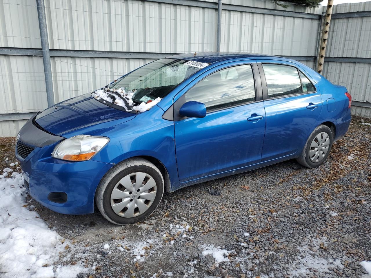 2010 Toyota Yaris - Image 1