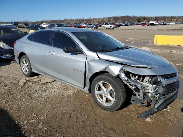 Sedans CHEVROLET MALIBU 2017 Silver