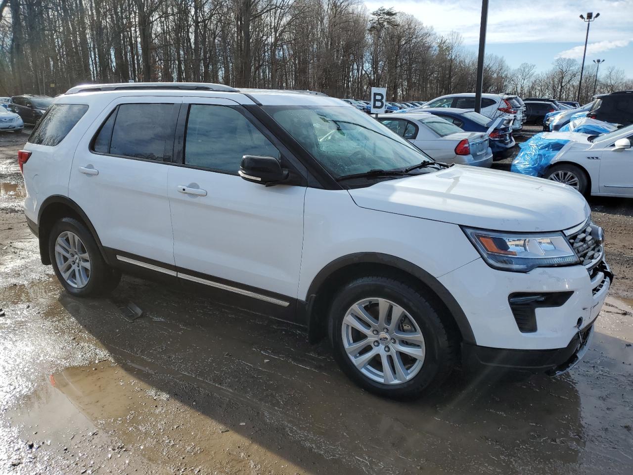 VIN 1FM5K8D82JGB03035 2018 FORD EXPLORER no.4