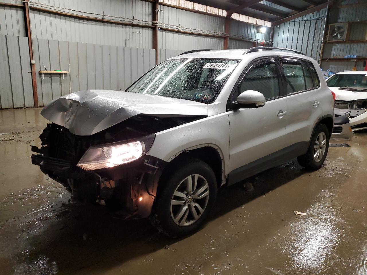 VIN WVGBV7AX4GW594481 2016 VOLKSWAGEN TIGUAN no.1