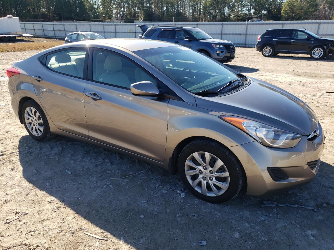 VIN 5NPDH4AE0DH169195 2013 HYUNDAI ELANTRA no.4