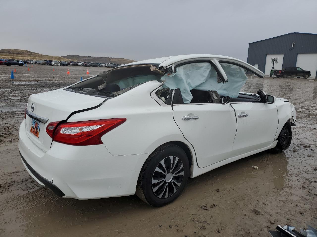 2017 Nissan Altima - Image 3