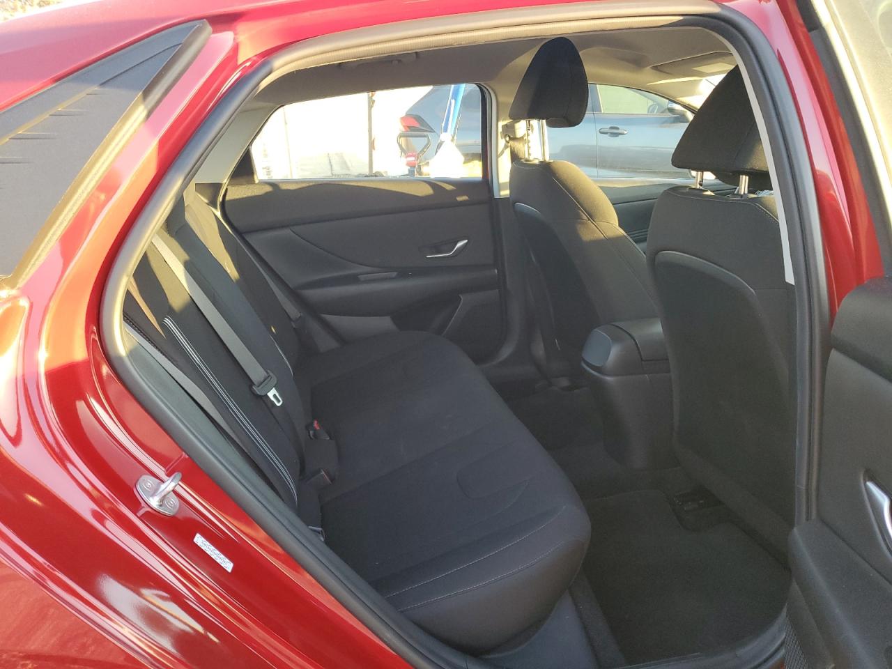 2023 Hyundai Elantra - Image 10