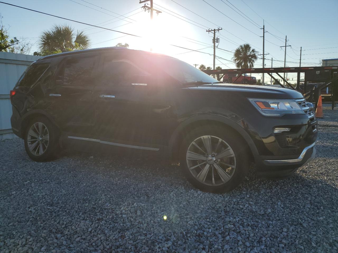 VIN 1FM5K7F88JGC16253 2018 FORD EXPLORER no.4