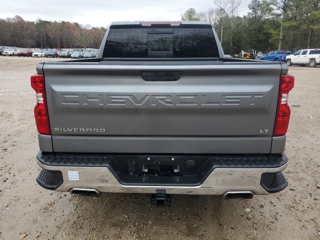 2020 Chevrolet Silverado - Image 6