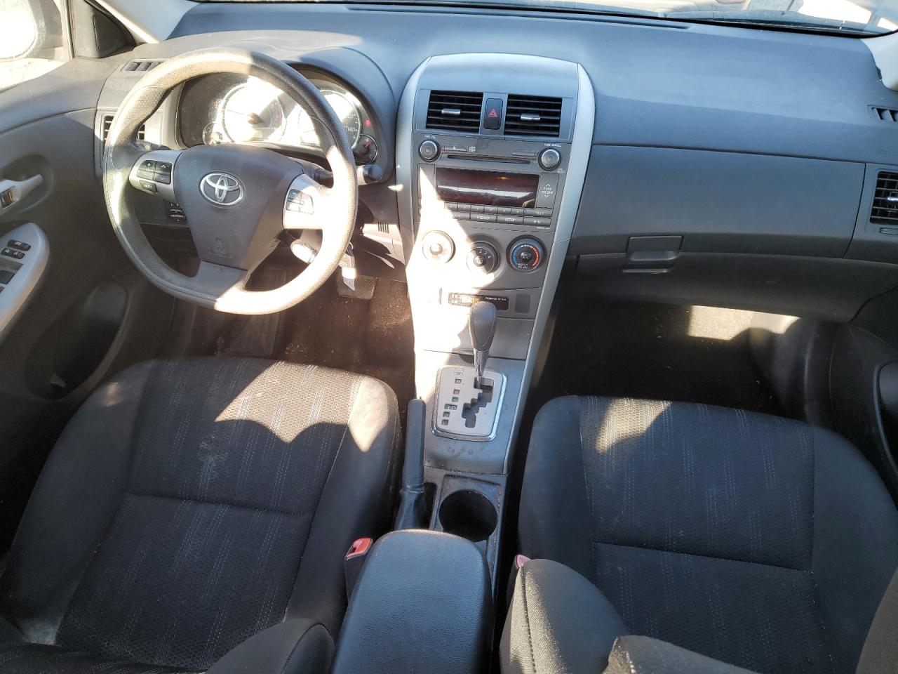 2011 Toyota Corolla - Image 8