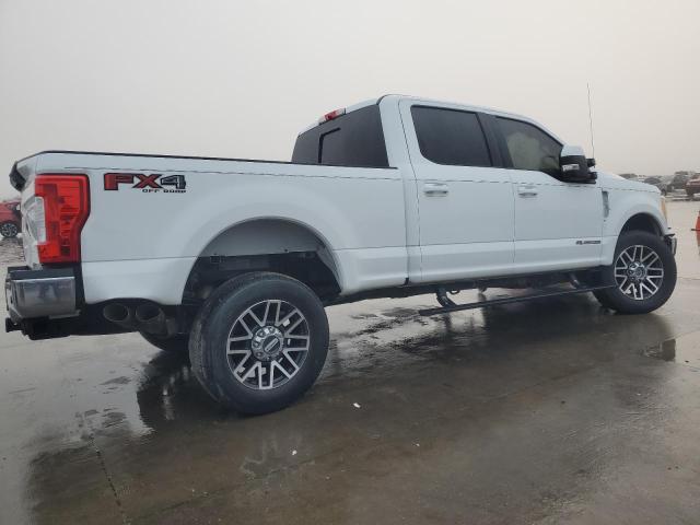 Пикапы FORD F250 2017 Белы