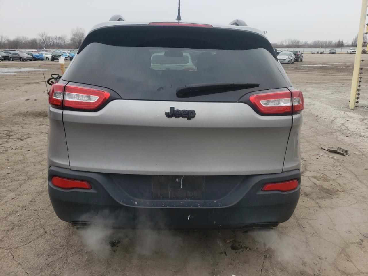 2016 Jeep Grand Cherokee - Image 6