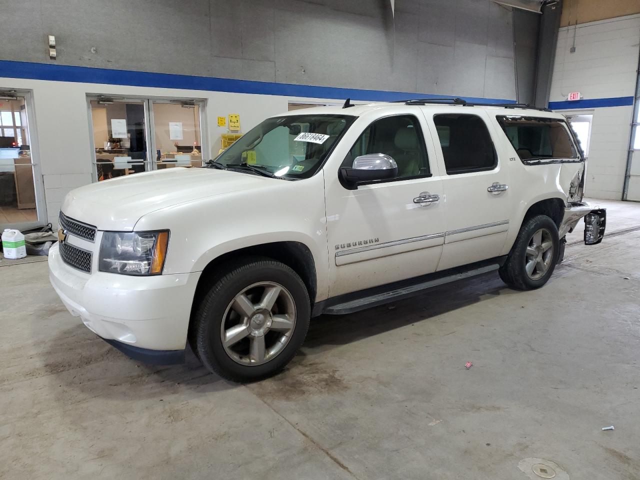 VIN 1GNSKKE72DR213951 2013 CHEVROLET SUBURBAN no.1