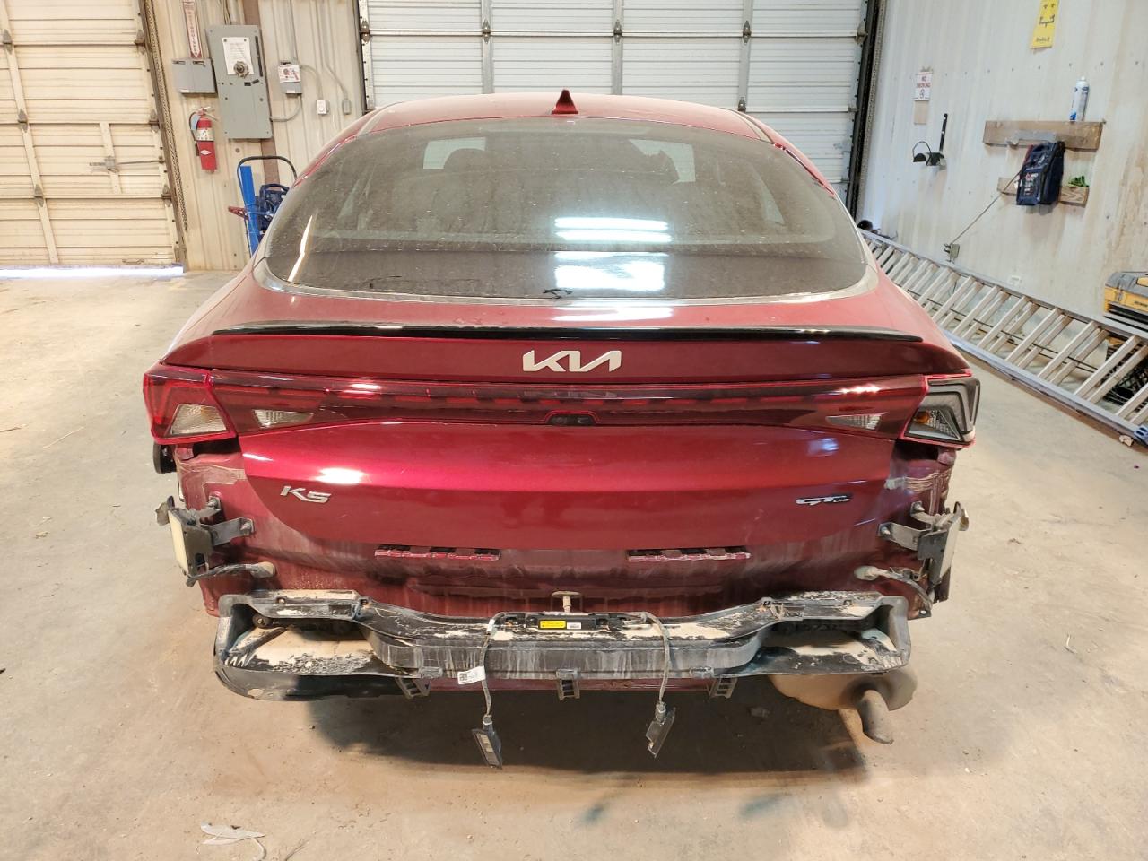 2022 Kia K5 - Image 6