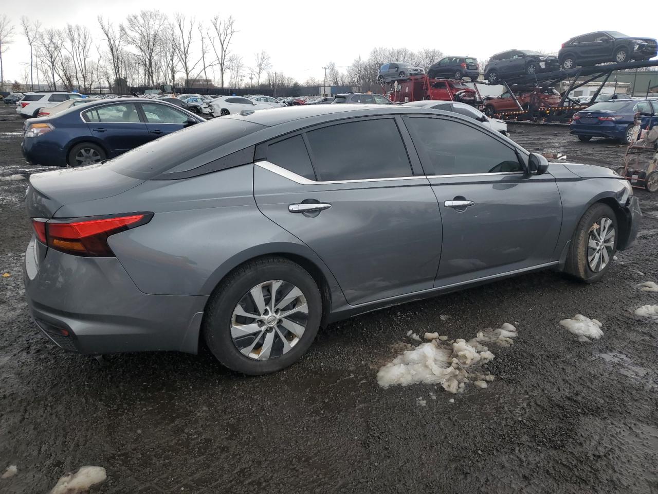2019 Nissan Altima - Image 3