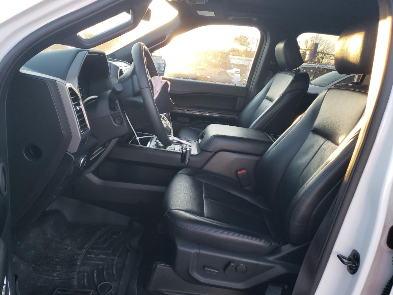 2020 Ford Expedition Xlt VIN: 1FMJU1JT3LEA70800 Lot: 83435094