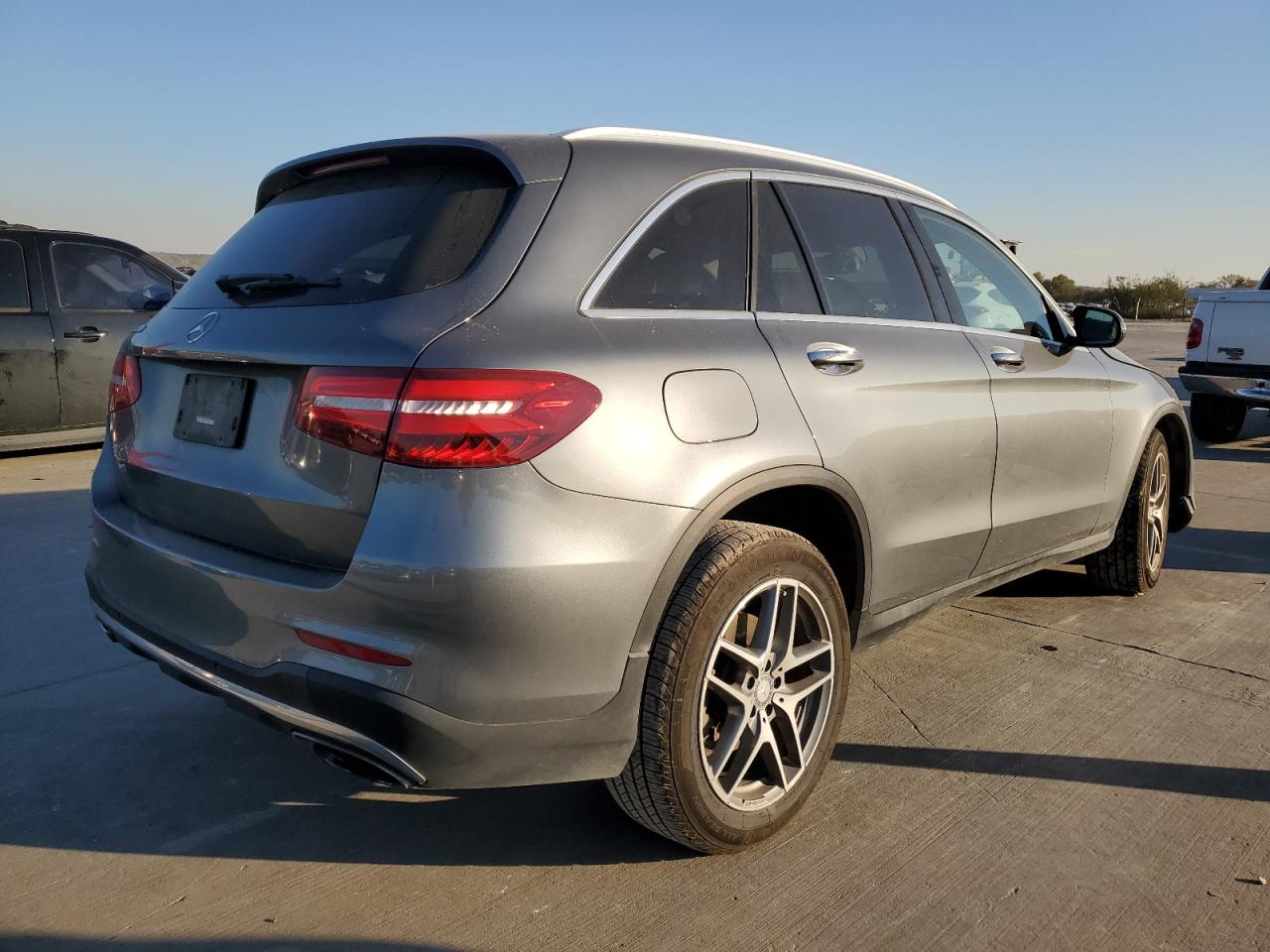 VIN WDC0G4JB1HF138815 2017 MERCEDES-BENZ GLC-CLASS no.3