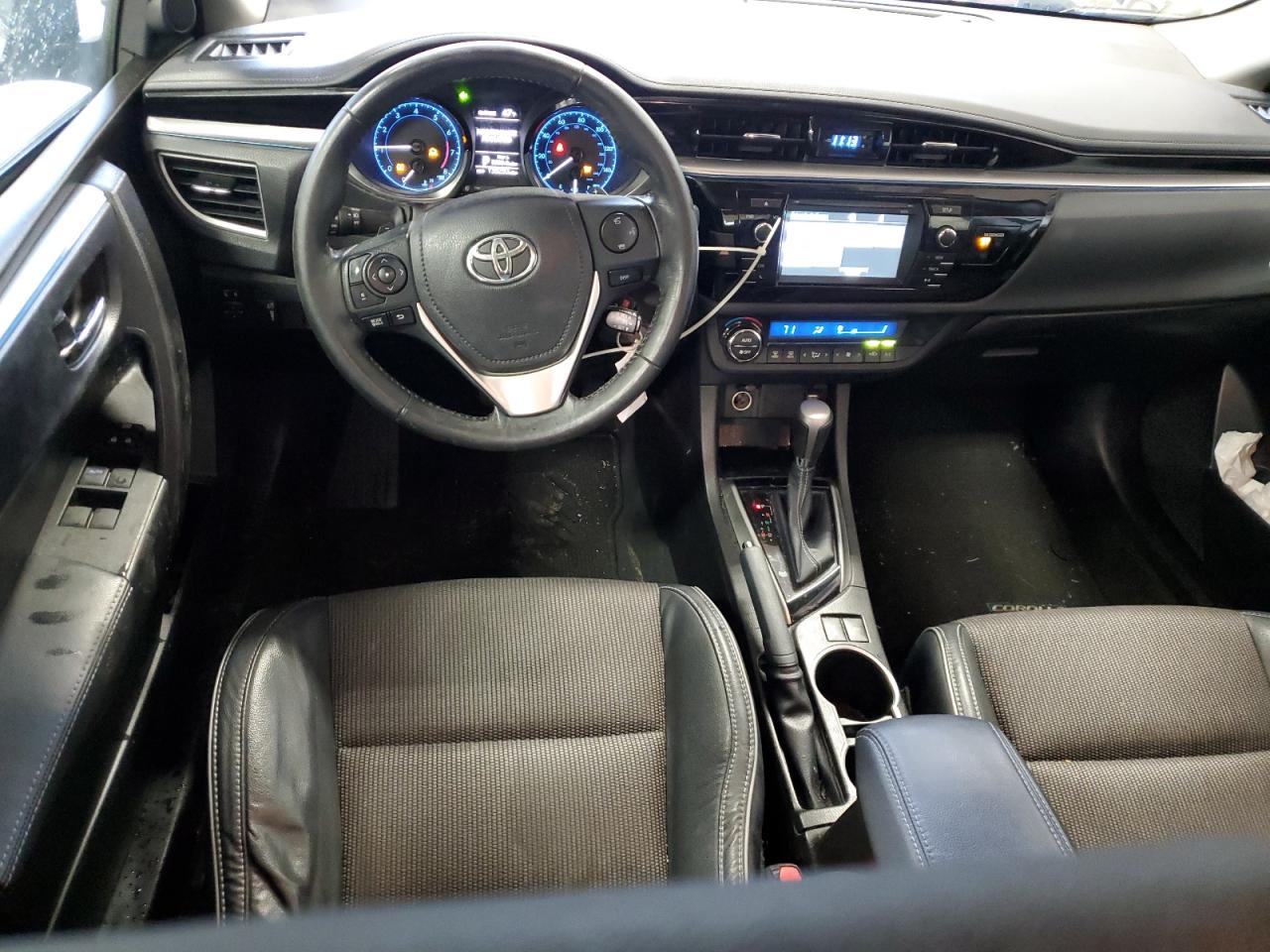 2015 Toyota Corolla - Image 8