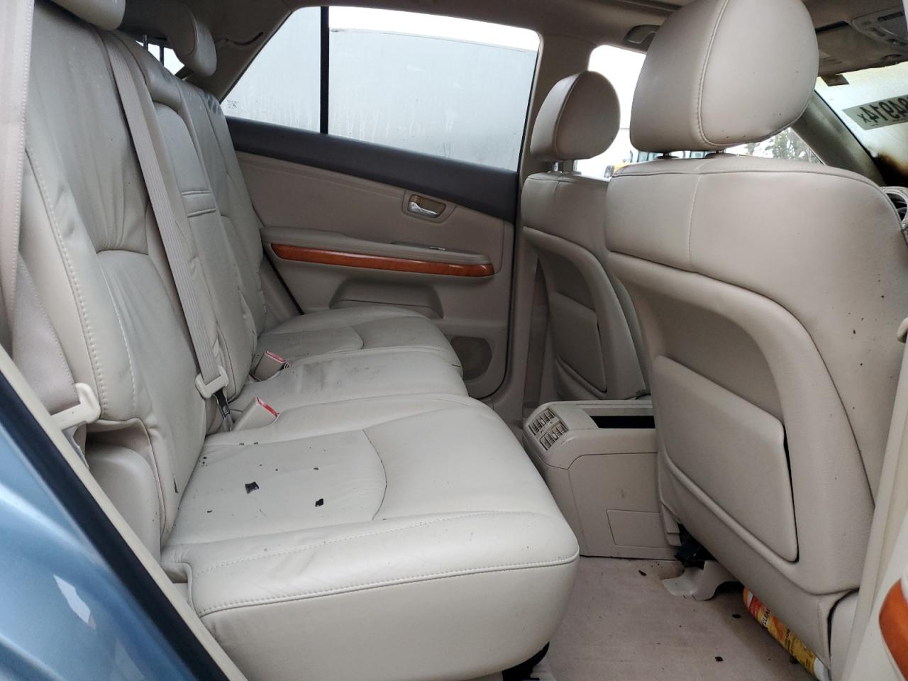 2004 Lexus RX - Image 11