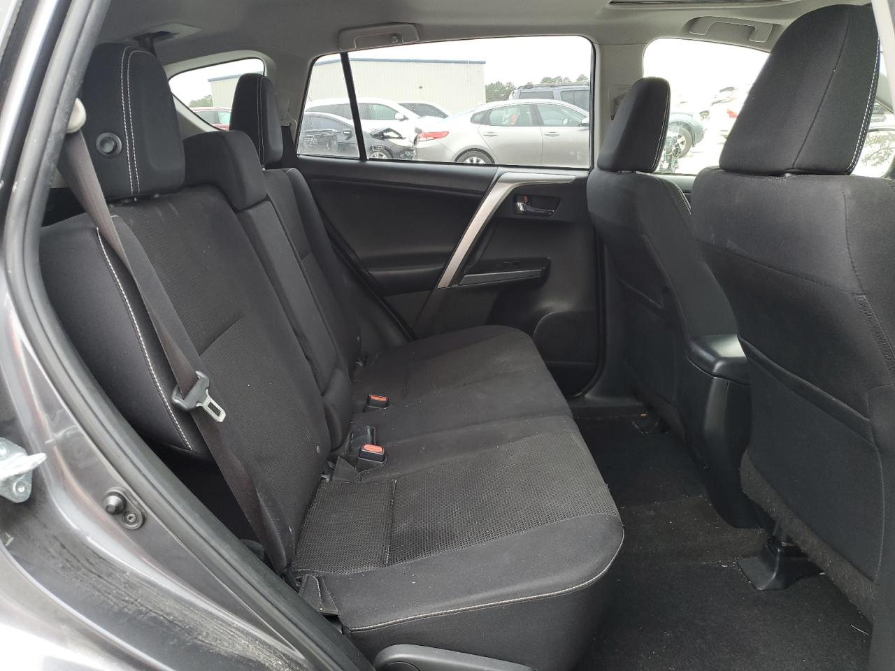 2017 Toyota Rav4 Xle VIN: JTMRFREVXHD209152 Lot: 65626725