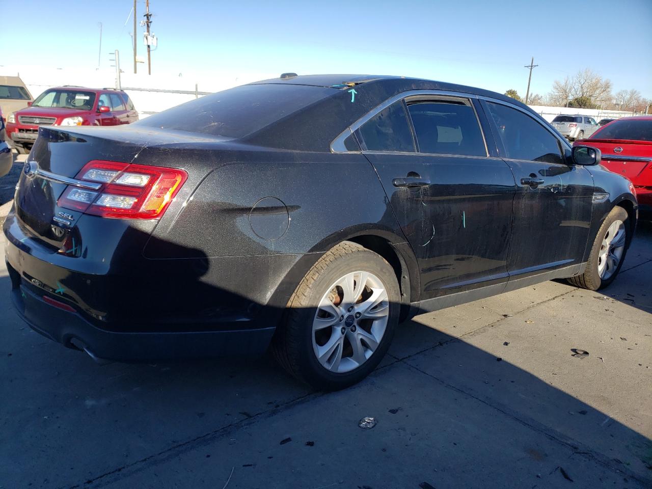 2015 Ford Taurus - Image 3