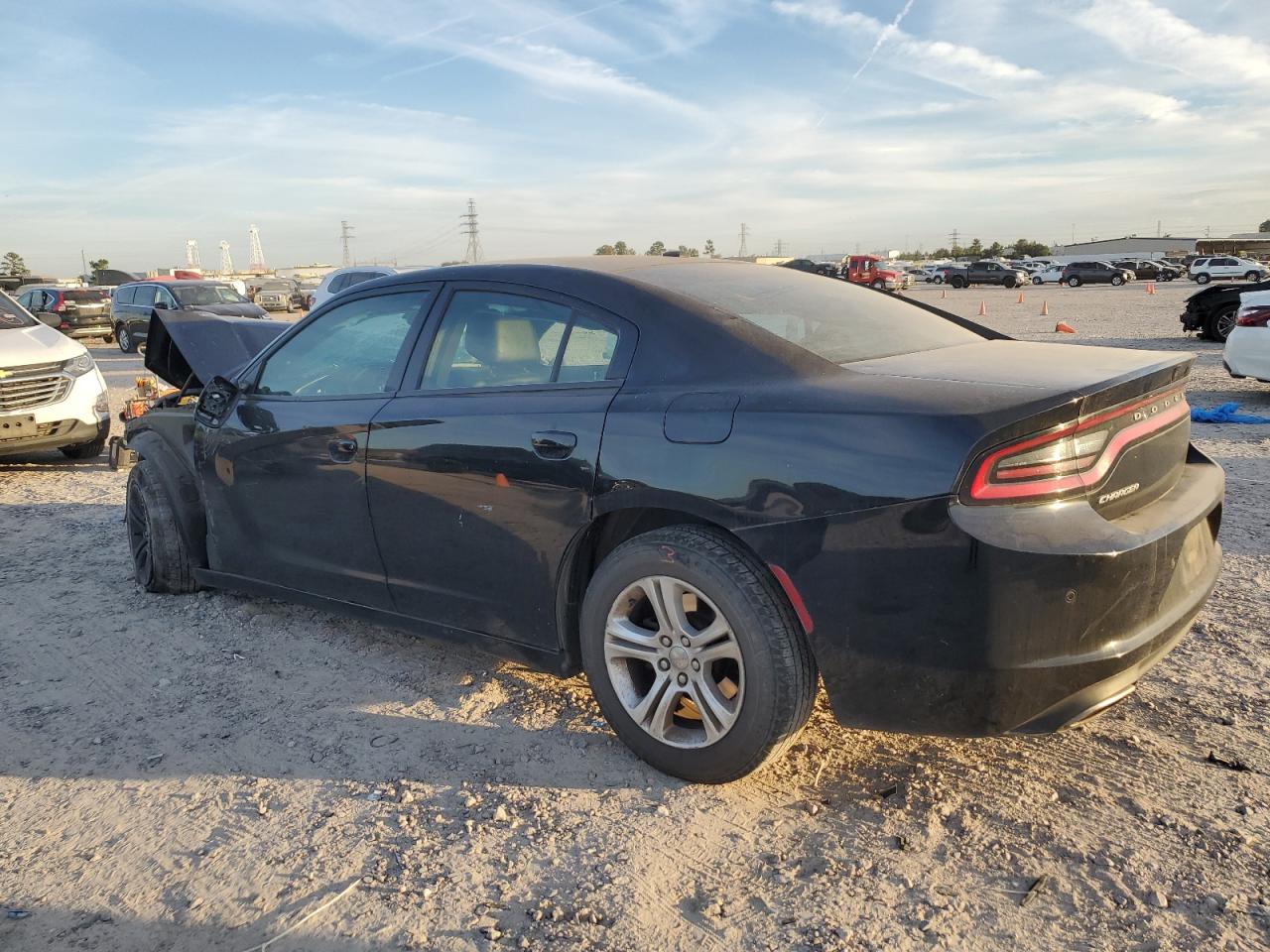2019 Dodge Charger - Image 2