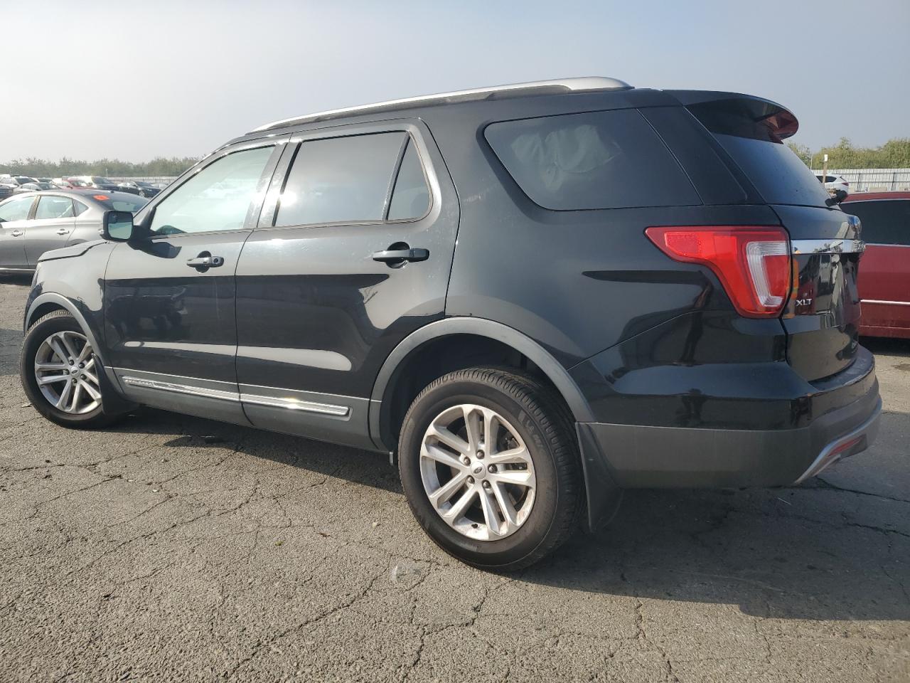 VIN 1FM5K7D80GGA86092 2016 FORD EXPLORER no.2