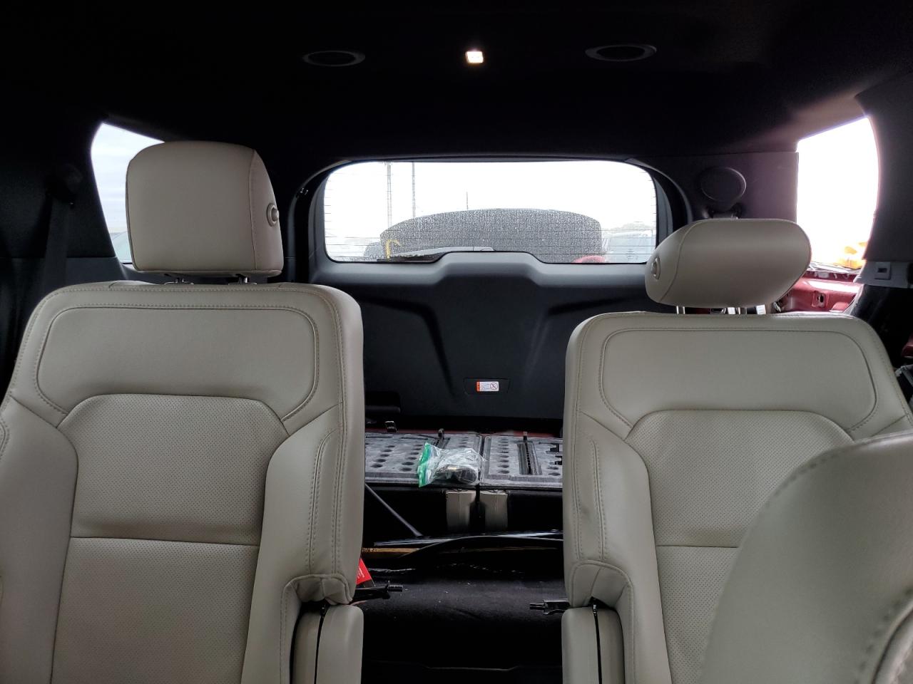 2019 Ford Explorer - Image 10