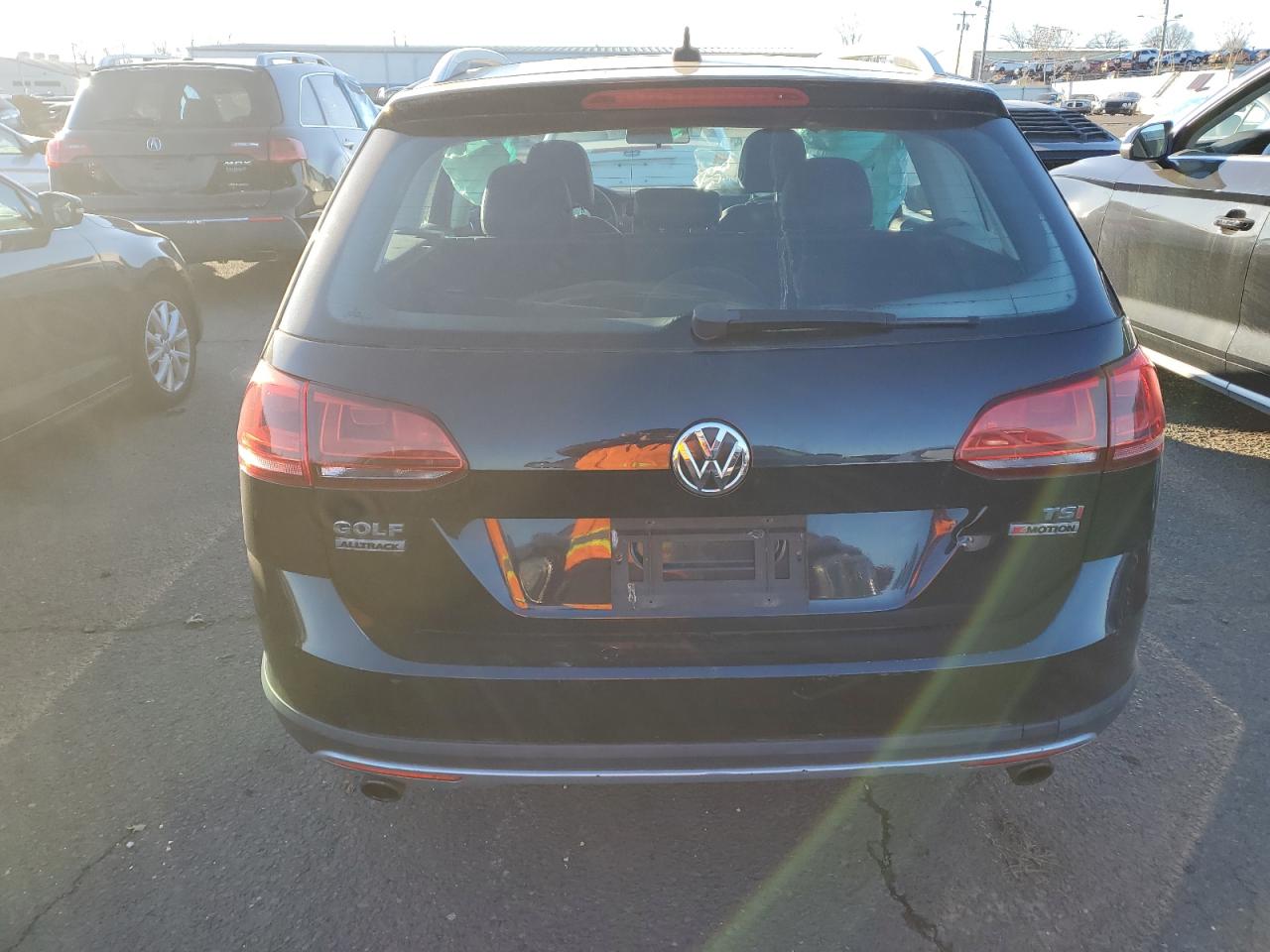 2017 Volkswagen Golf Alltrack S VIN: 3VWH17AUXHM512963 Lot: 83250574