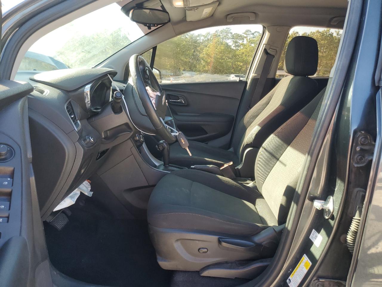 2020 Chevrolet Trax Ls VIN: 3GNCJKSBXLL214805 Lot: 84187084