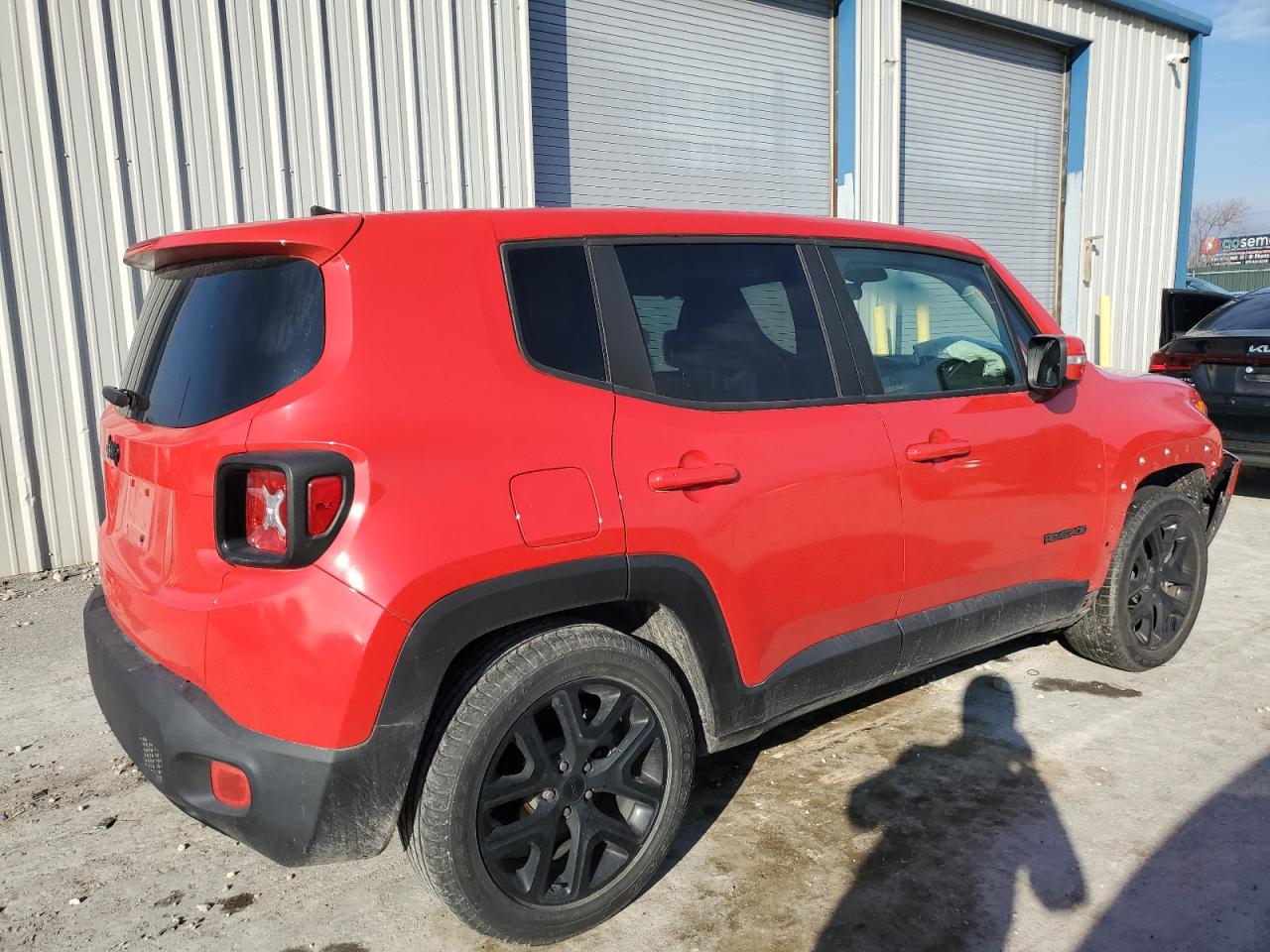 2018 Jeep Renegade - Image 3