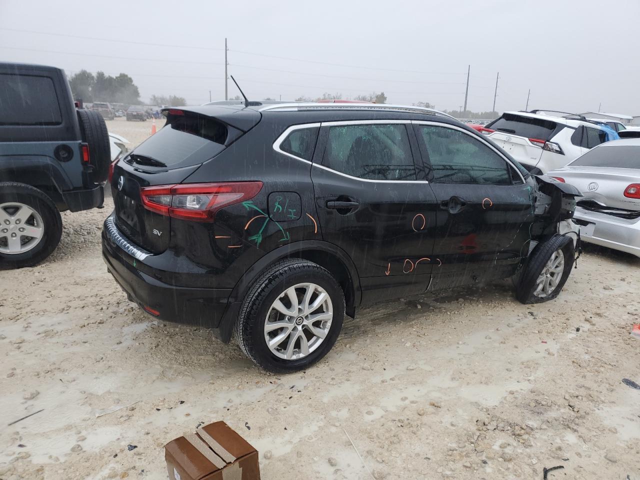 2020 Nissan Rogue - Image 3