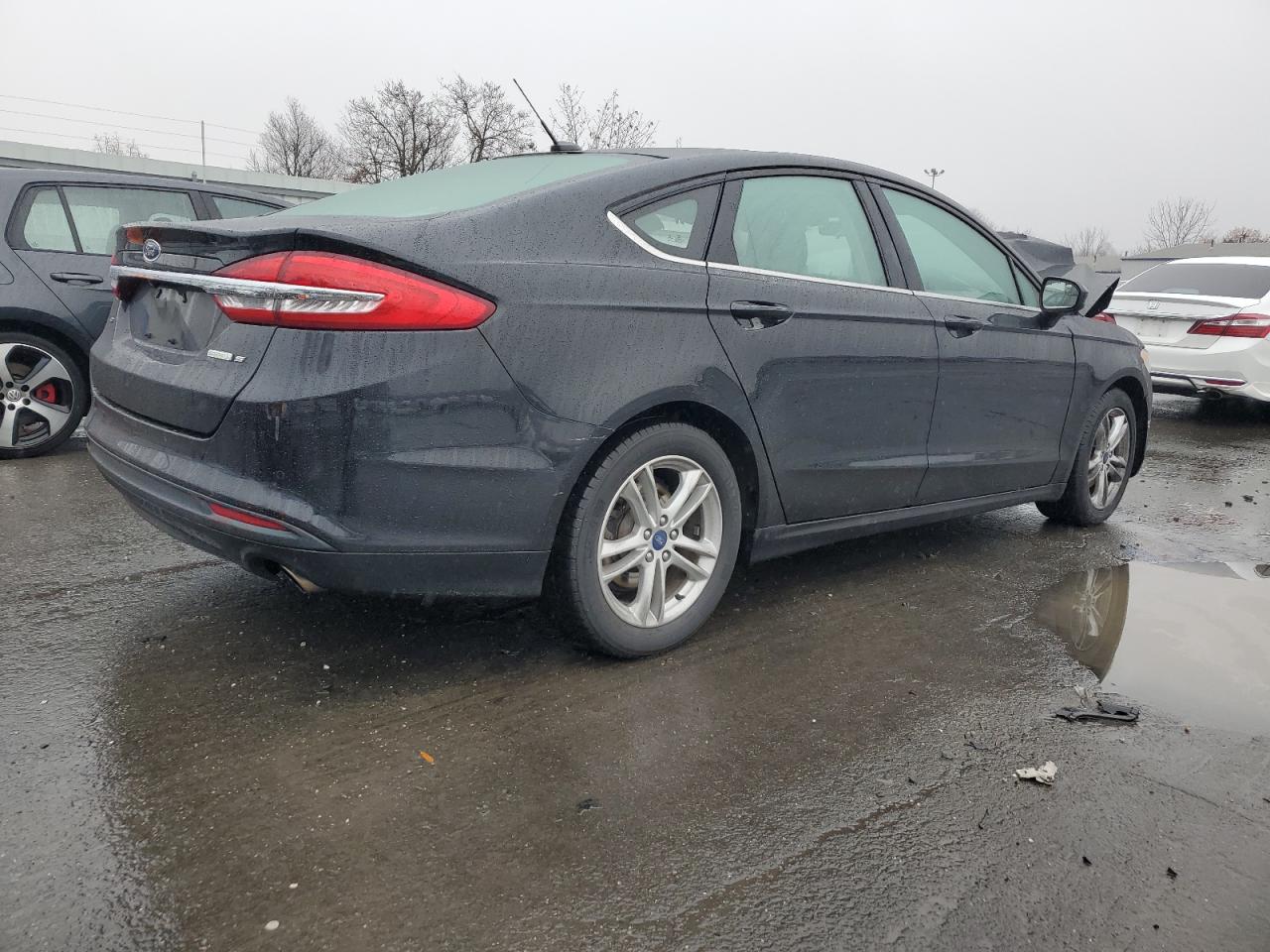 VIN 3FA6P0HD6JR251092 2018 FORD FUSION no.3