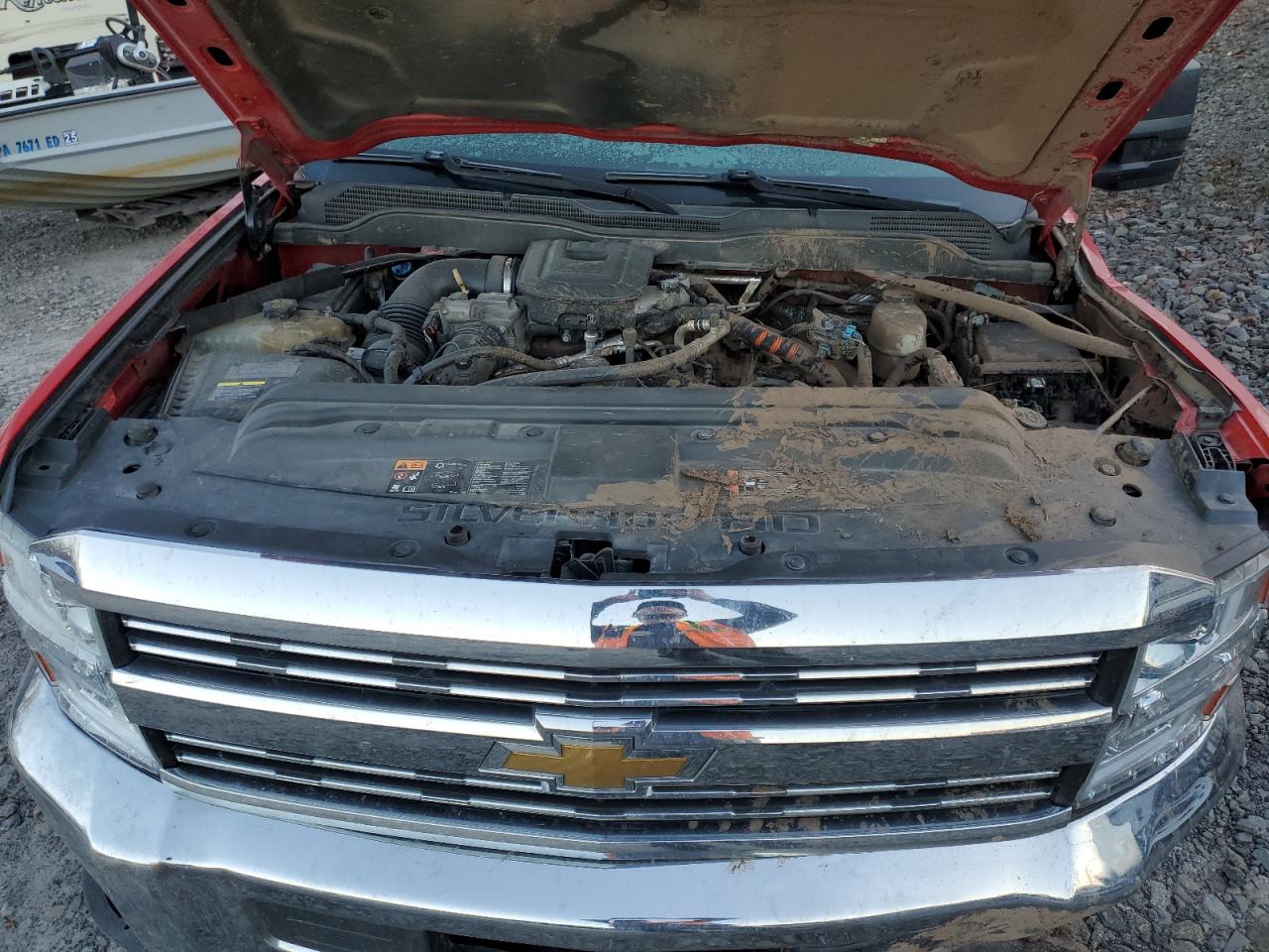 2015 Chevrolet Silverado - Image 11
