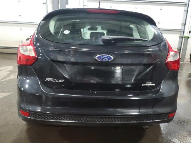  FORD FOCUS 2014 Czarny