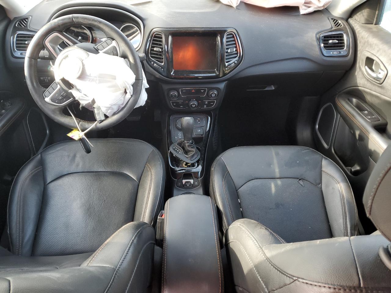 2020 Jeep Compass - Image 8