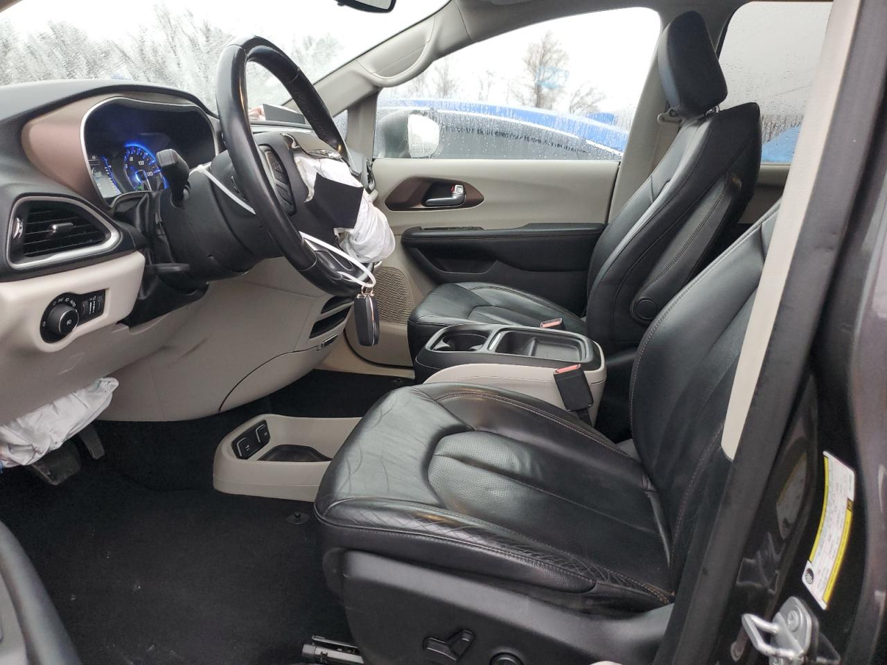 2018 Chrysler Pacifica Touring L VIN: 2C4RC1BG2JR118962 Lot: 86003254