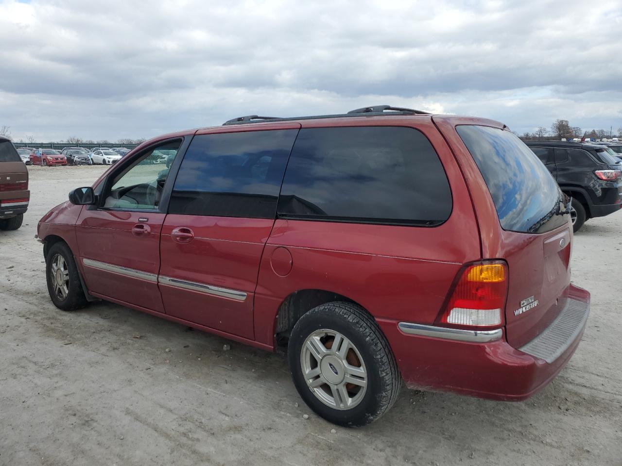2003 Ford Windstar - Image 2