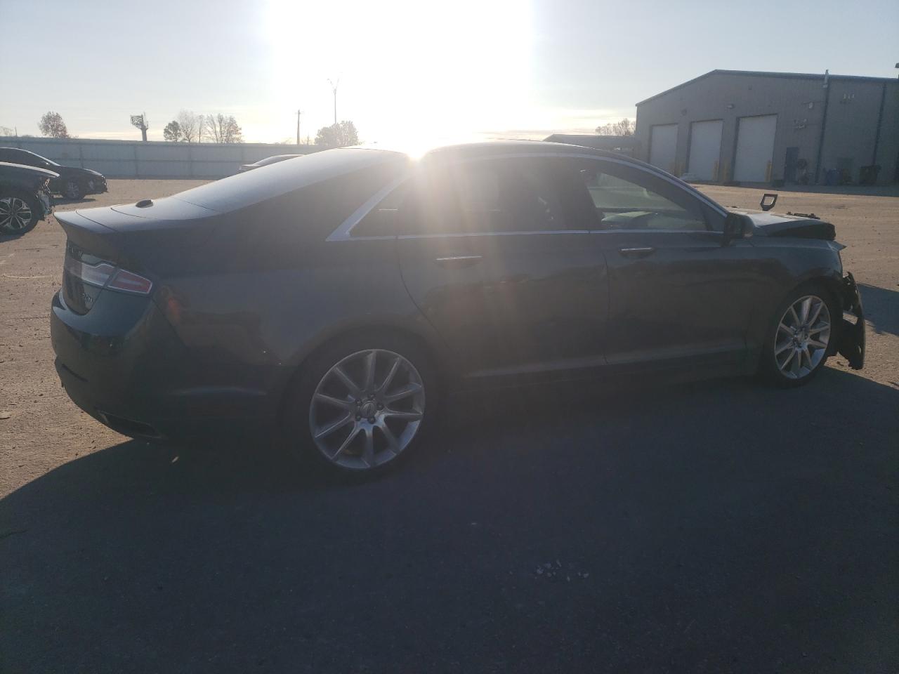 VIN 3LN6L2LU3FR628926 2015 LINCOLN MKZ no.3