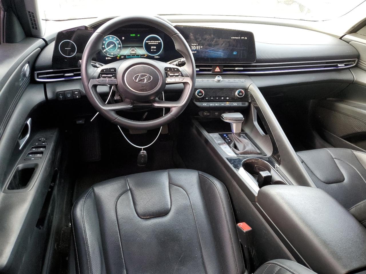 2023 Hyundai Elantra - Image 8