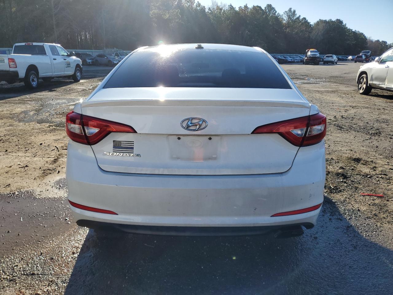 2017 Hyundai Sonata - Image 6