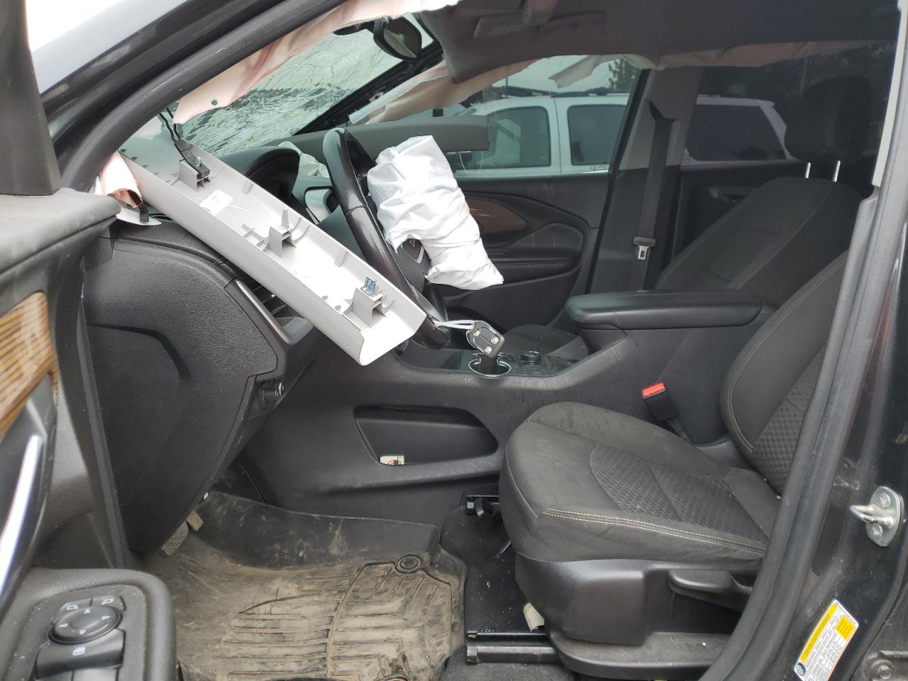 2019 GMC Terrain - Image 7