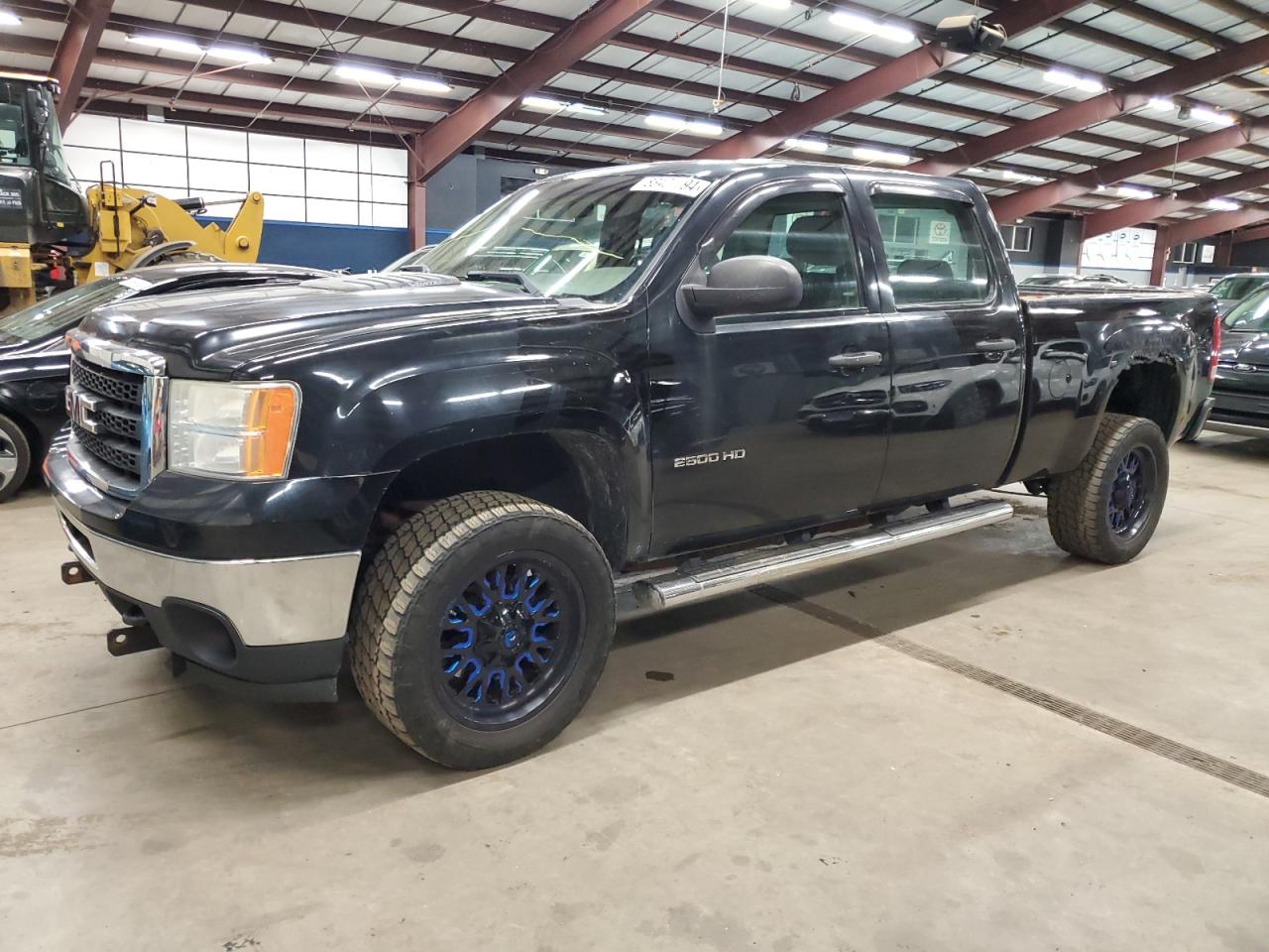 VIN 1GT12ZCG2EF132256 2014 GMC SIERRA no.1