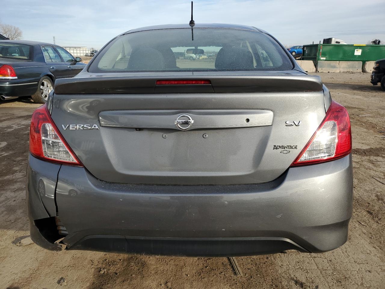2019 Nissan Versa - Image 6